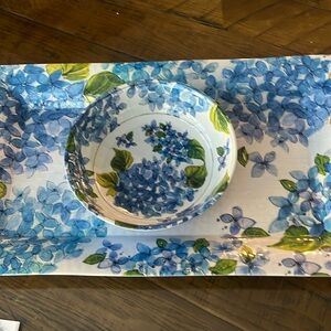 NWOT Sur La Table. Melamine Serving Tray and bowl